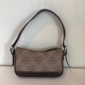 GORGEOUS DOONEY & BOURKE HANDBAG 👜